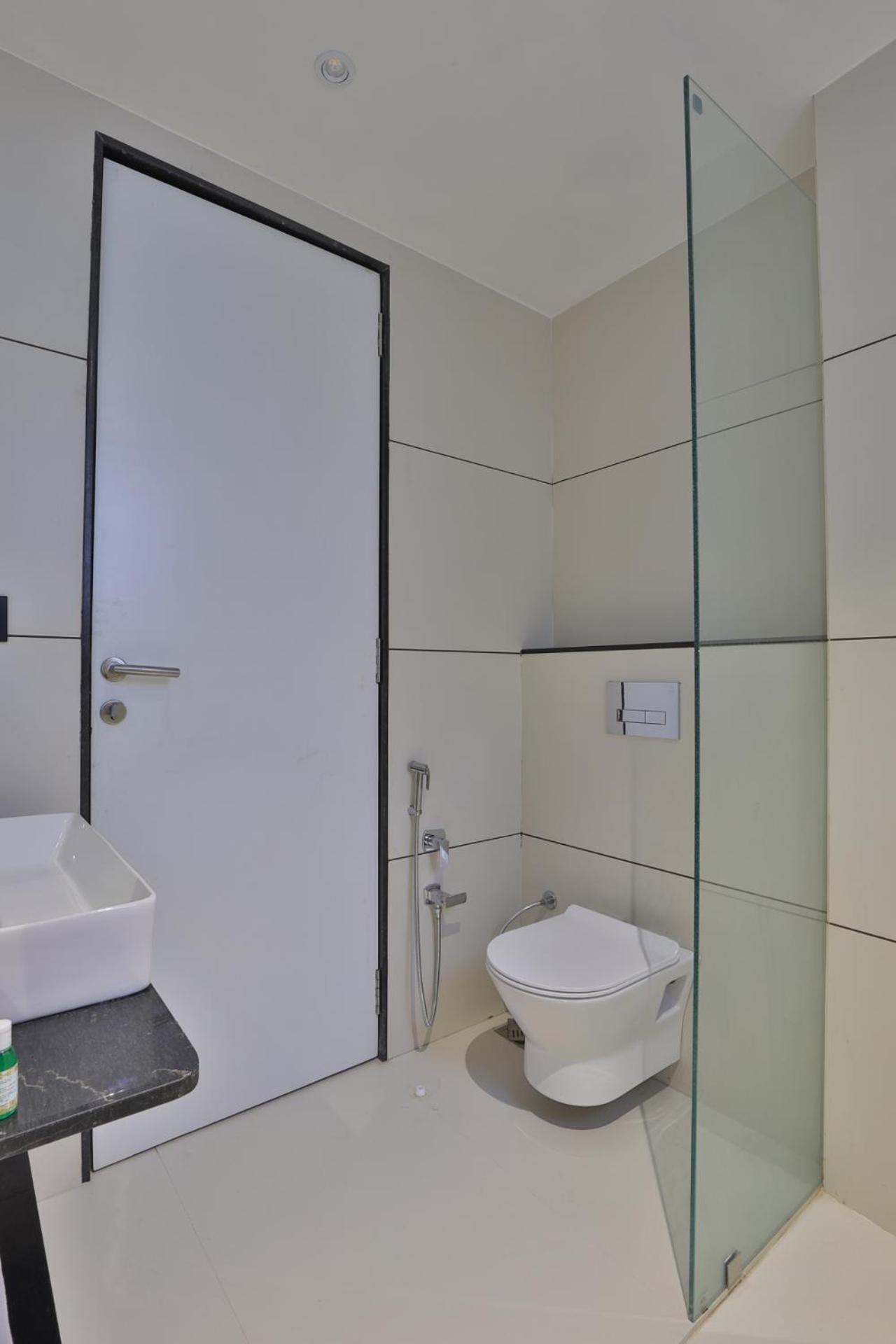 Hotel Elements Surat Luaran gambar